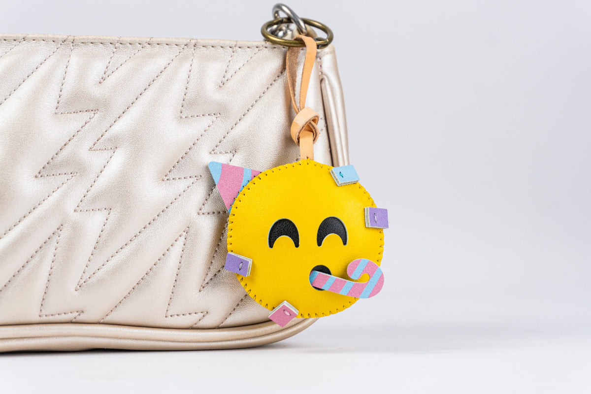 Móc Khóa Da Chủ Đề Emoji