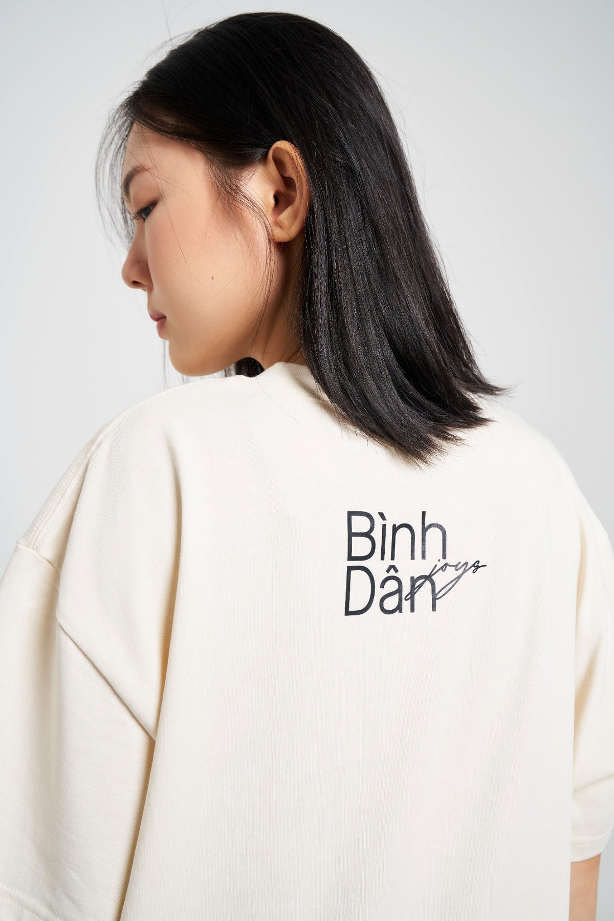 Áo thun Bình dân Joy